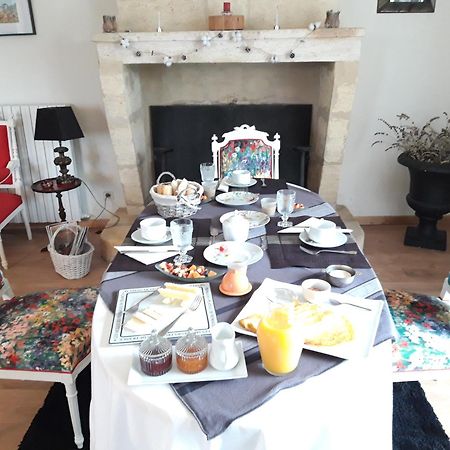 Bed and Breakfast La Gentilhommiere à Saint-Aubin-de-Branne Extérieur photo